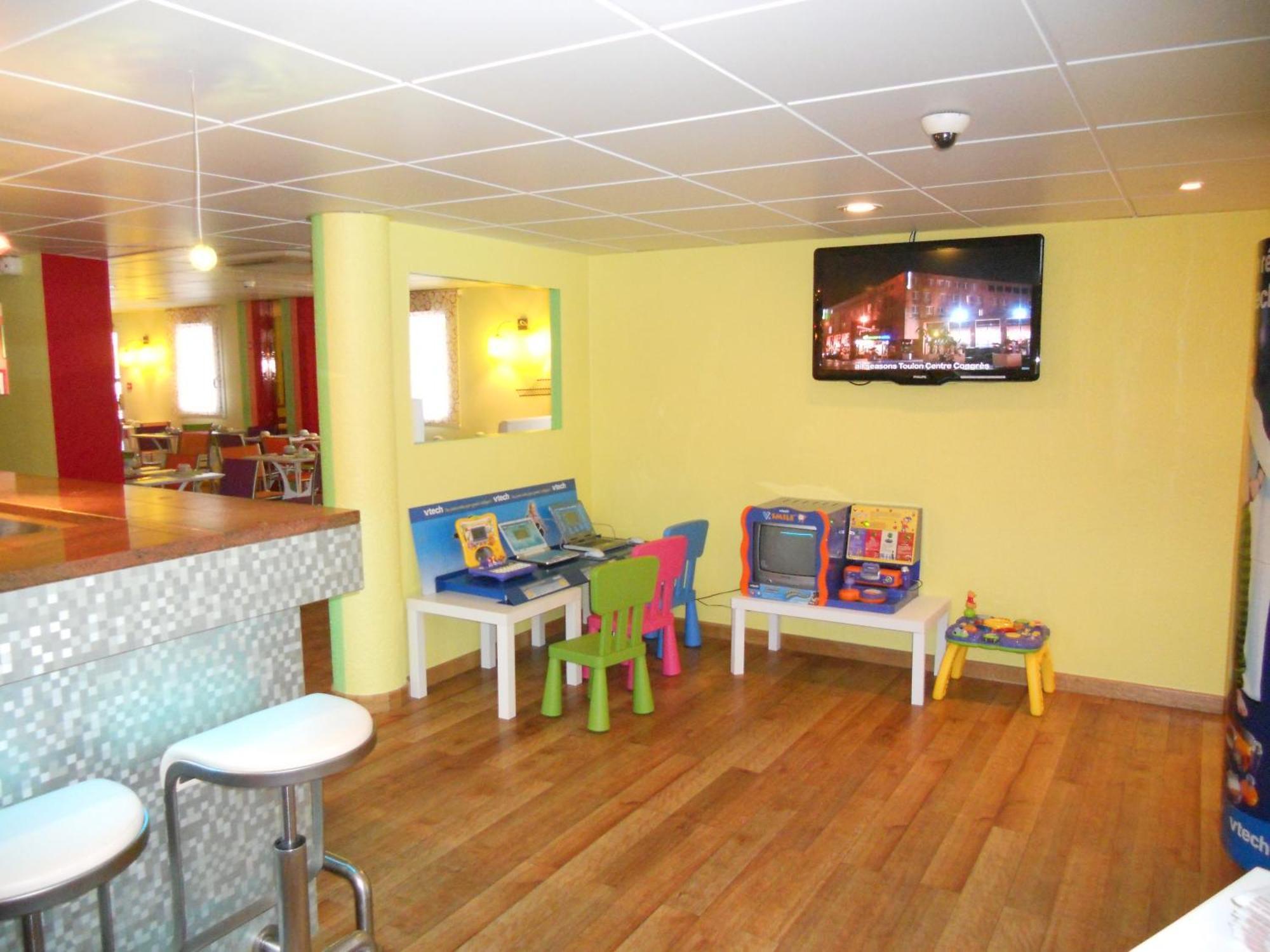 Ibis Styles Bourg En Bresse Hotell Eksteriør bilde