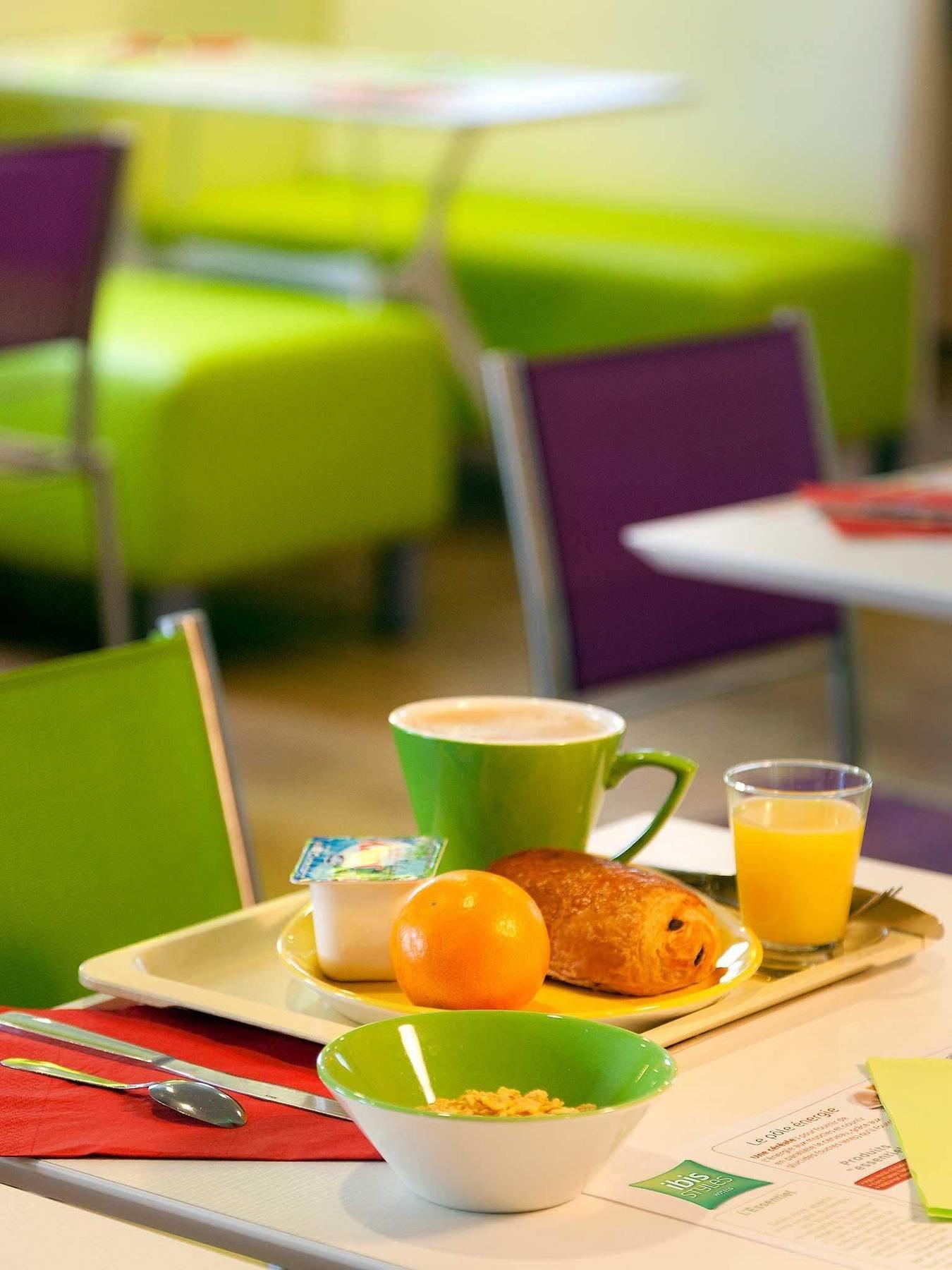 Ibis Styles Bourg En Bresse Hotell Eksteriør bilde